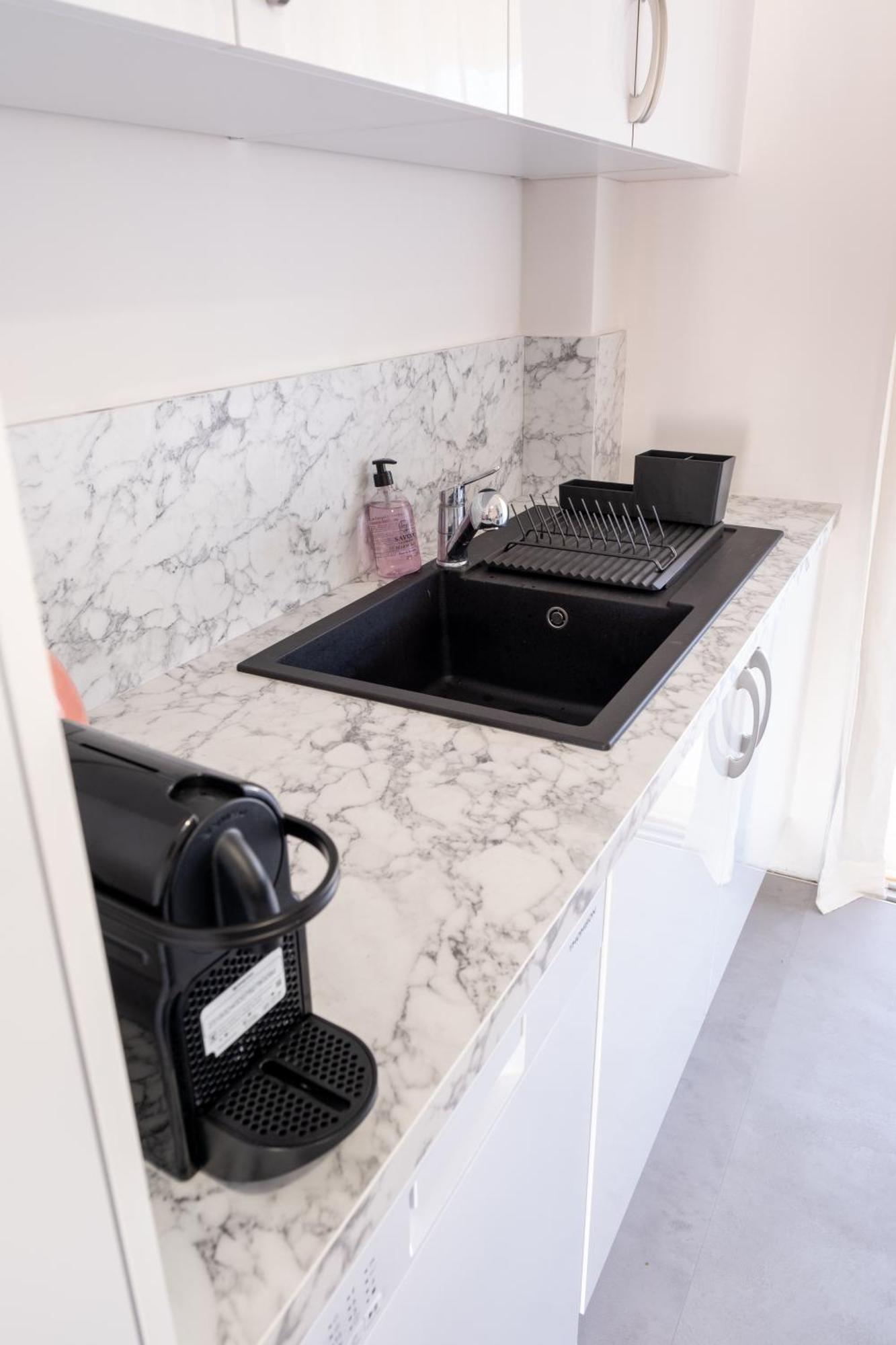 Apartamento 3 Pieces Au Coeur Du Cros De Cagnes Exterior foto
